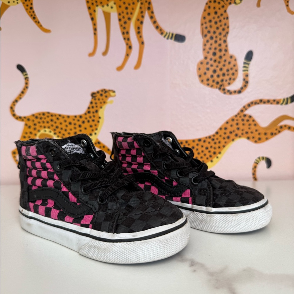 Vans Kids High-Top Sneakers - Black and Pink Checkered